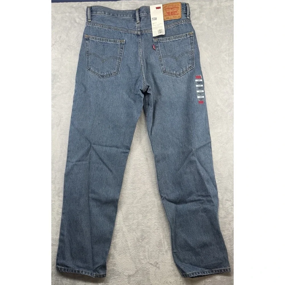 Levis levi 550